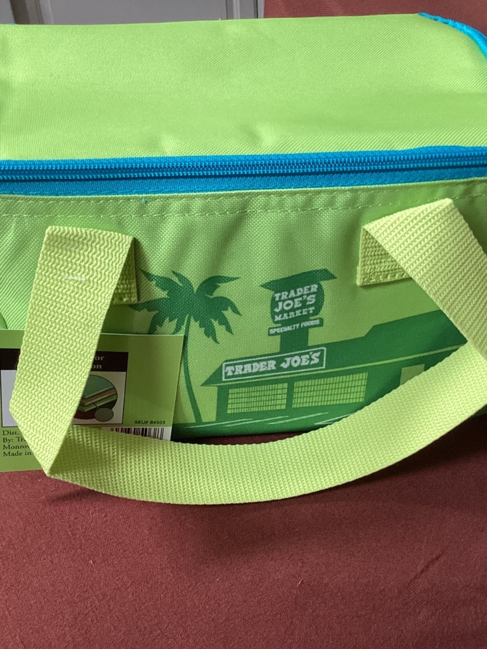 Trader Joe's mini insulated bag 1.5 gallon capacity New with tag
